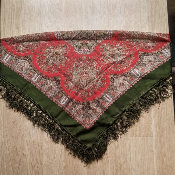 None Accessories - 100% wool German shawl